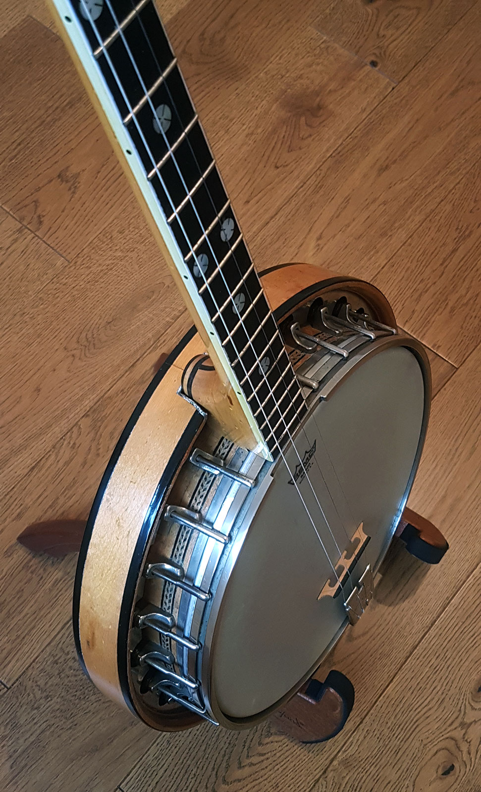 Pure Banjo 1930 Maybell Style B Tenor Banjo